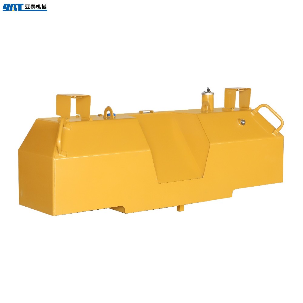 工程機(jī)械推土機(jī)832f黃色不銹鋼大容量2300L